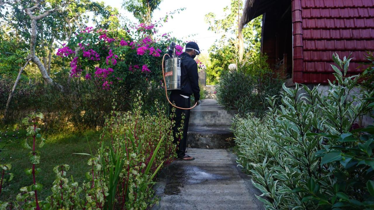 Bougainvillea Bungalow Batumadeg Екстер'єр фото