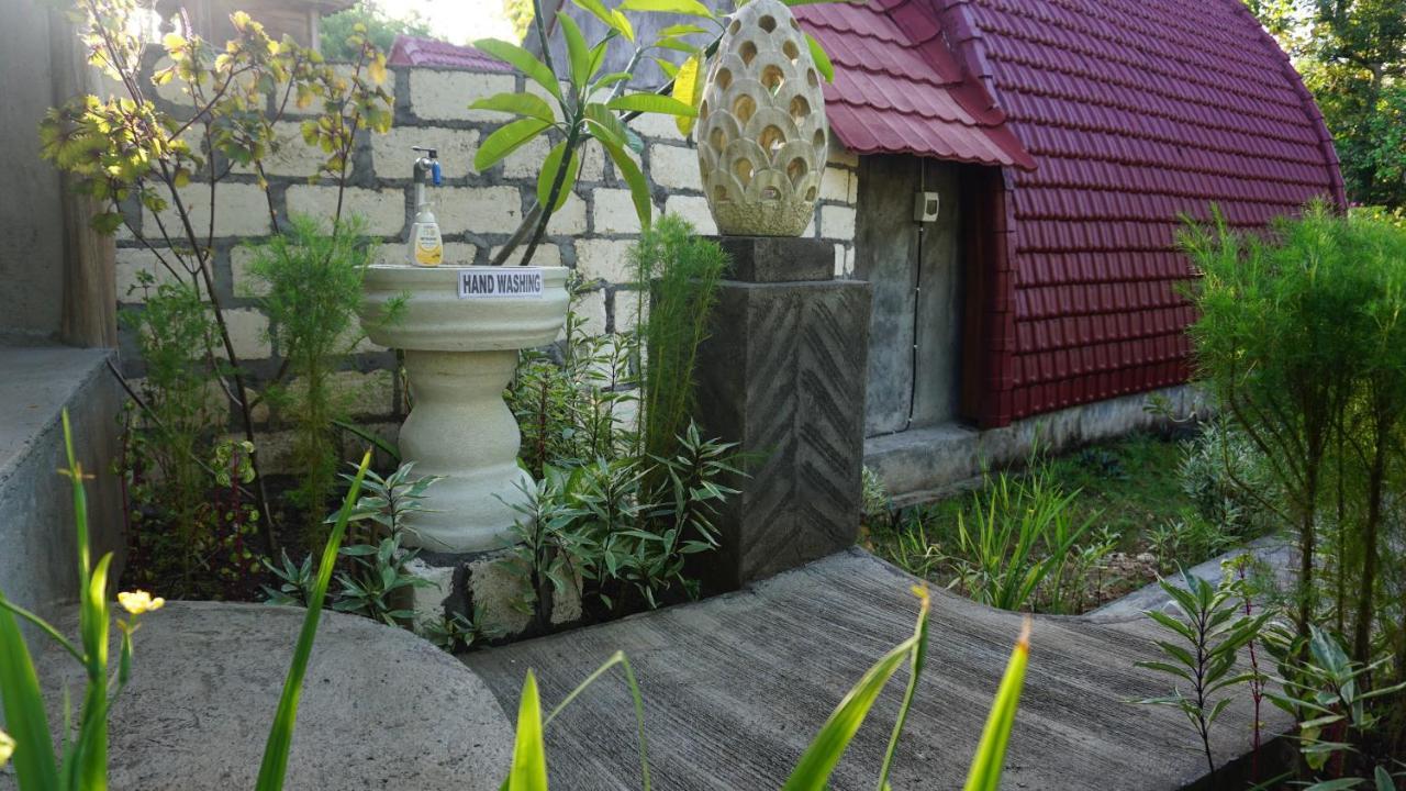Bougainvillea Bungalow Batumadeg Екстер'єр фото