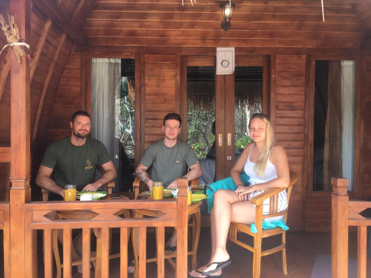 Bougainvillea Bungalow Batumadeg Екстер'єр фото