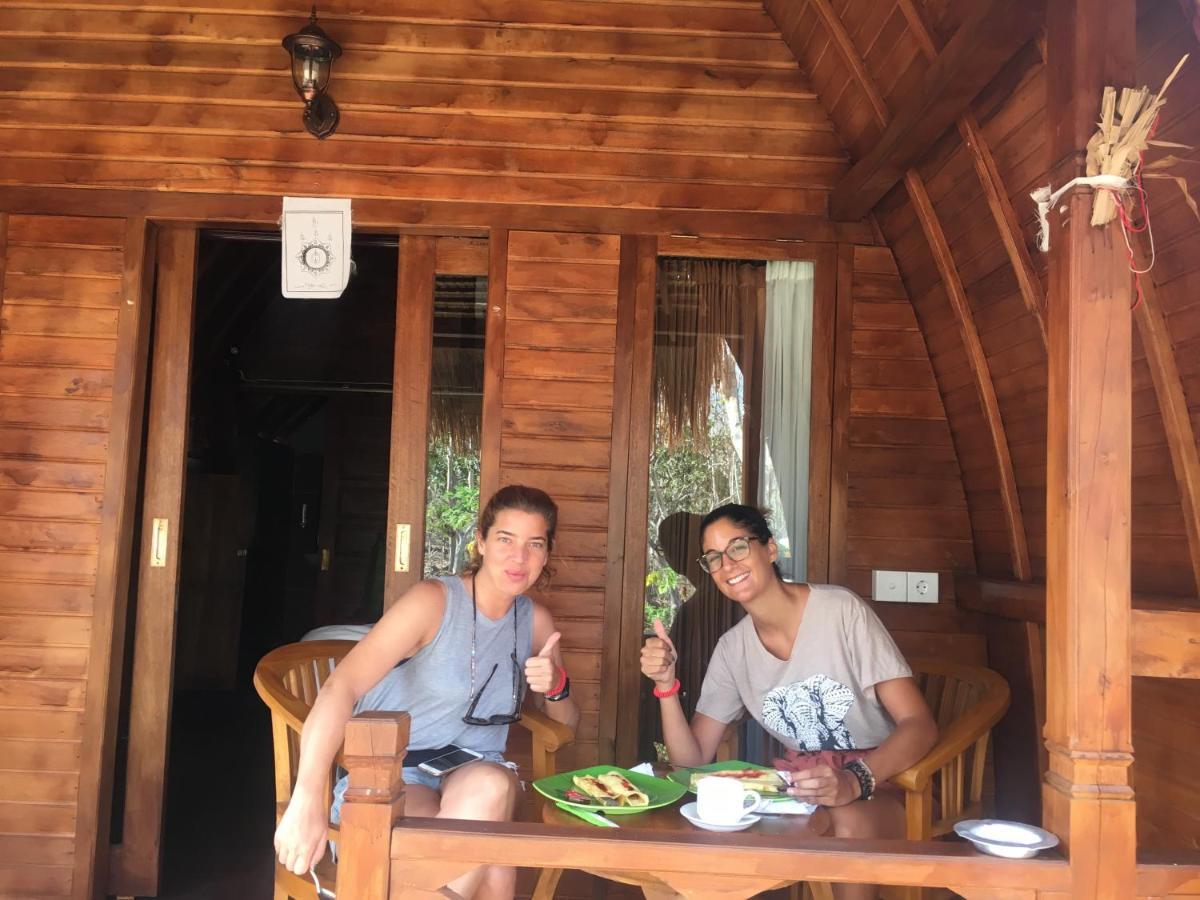 Bougainvillea Bungalow Batumadeg Екстер'єр фото