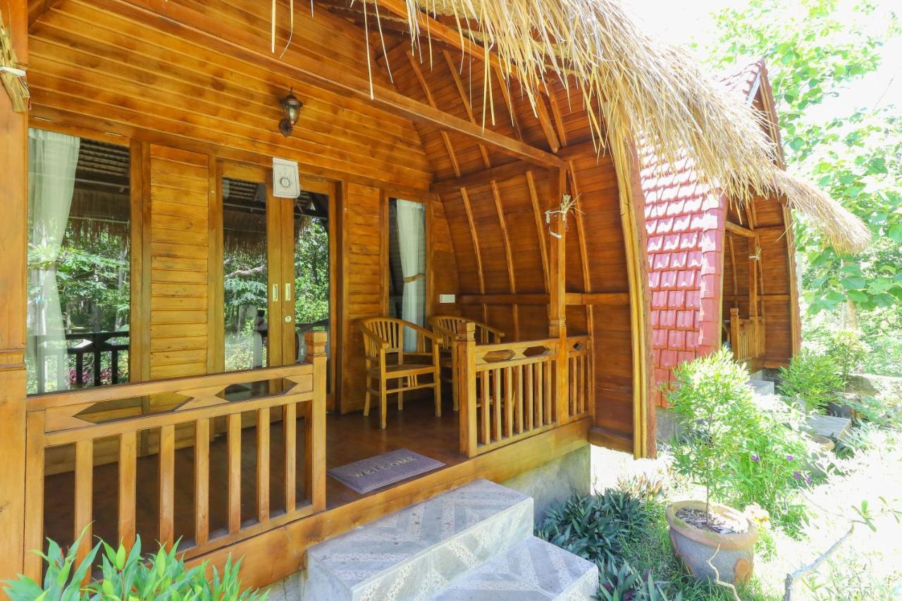 Bougainvillea Bungalow Batumadeg Екстер'єр фото
