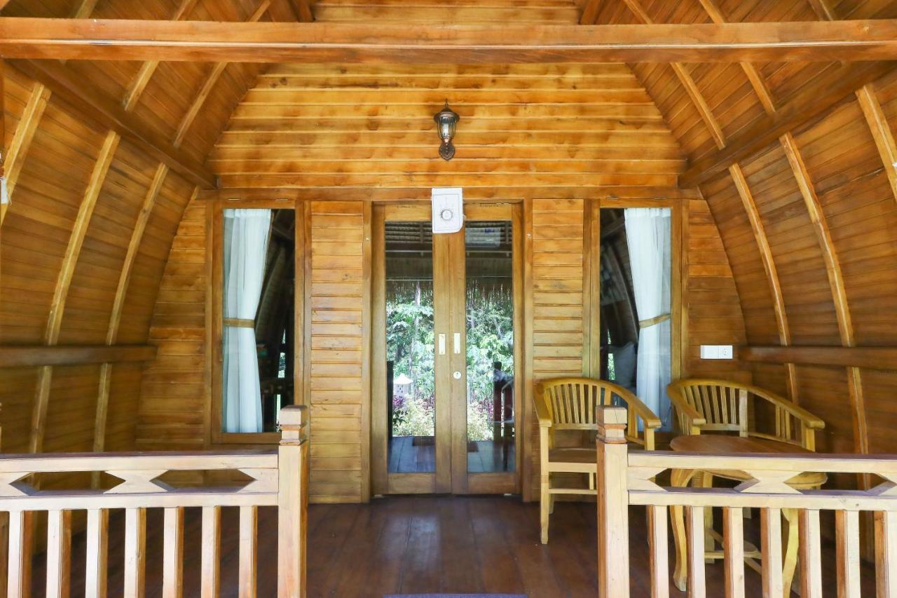 Bougainvillea Bungalow Batumadeg Екстер'єр фото